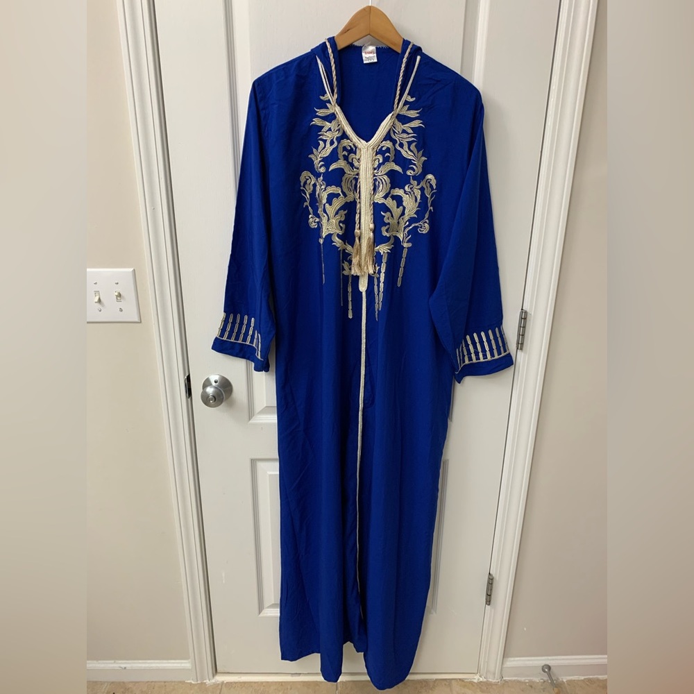Royal Blue and Gold Embroidered Moroccan Dress / Arab Traditional Abaya